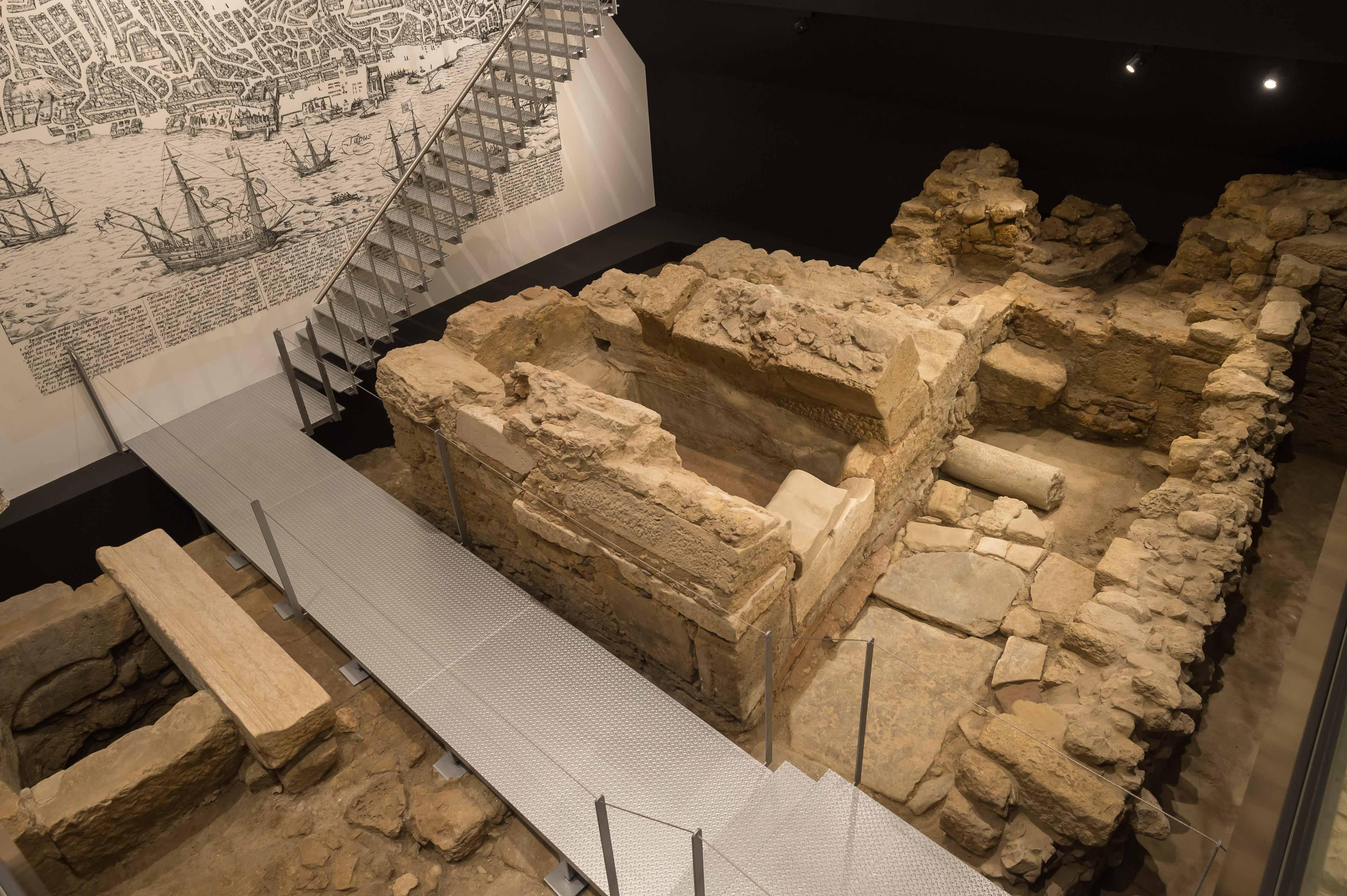 Áurea Museum by Eurostars Hotel Company Lisboa Exterior foto The tomb of King Sargon II at the Pergamon Museum, Berlin